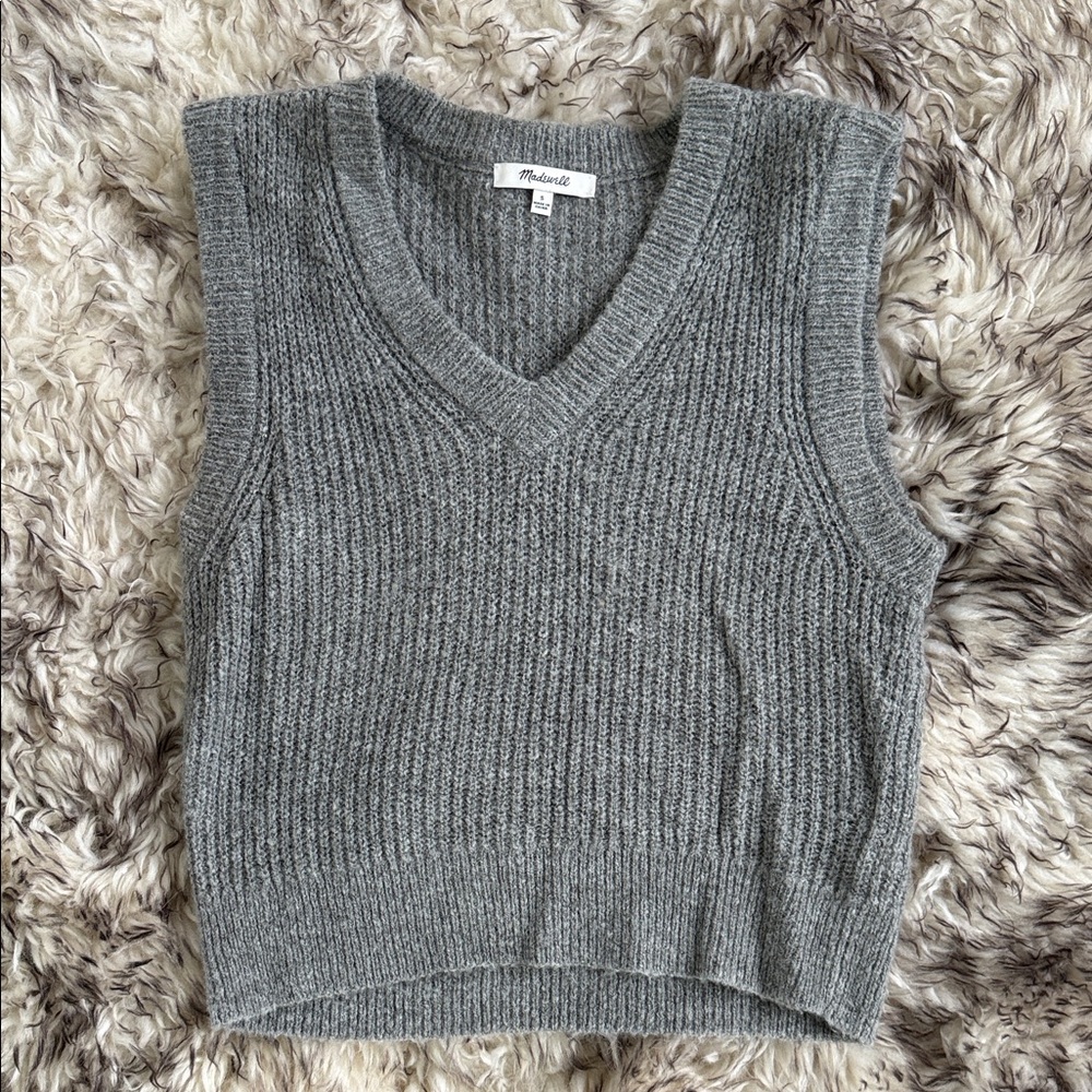 Madewell Gray Knit Sleeveless Sweater Vest